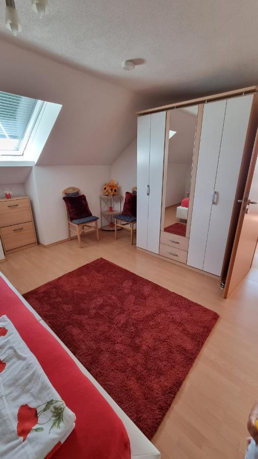 Ferienwohnung Schutzenstrasse Rothenburg ob der Tauber Exterior foto